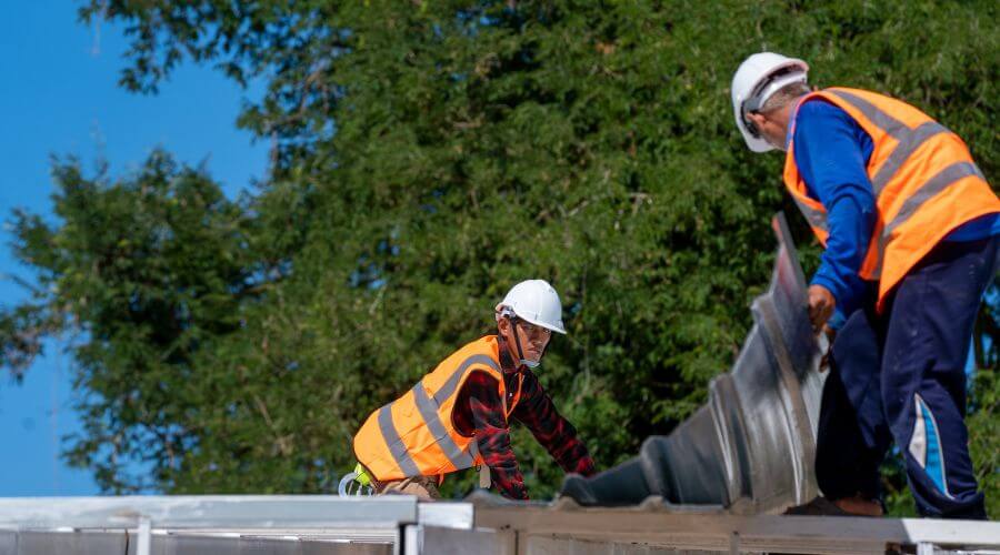 Professional residential roofers in Lonoke, AR